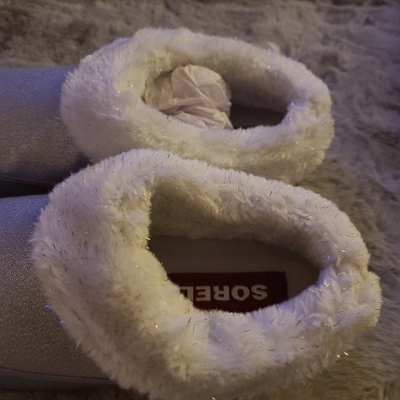 Sorel Slippers - Picture 9 of 12